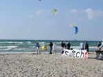 Kitesurfing am Warnemünder Strand